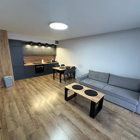 Apartament Osiedle Legionow 2 เคียลเซ ภายนอก รูปภาพ