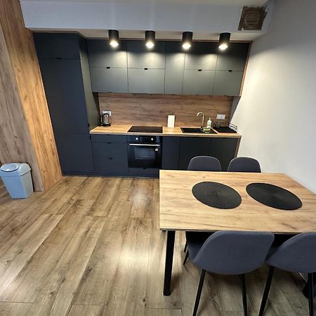 Apartament Osiedle Legionow 2 เคียลเซ ภายนอก รูปภาพ